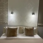 Budget Family Hotel *