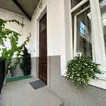 Budget Family Hotel *
