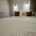 Budget Family Hotel *